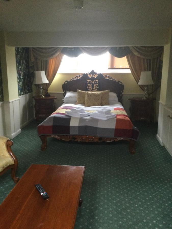 The Thelbridge Cross Inn Crediton Exteriér fotografie